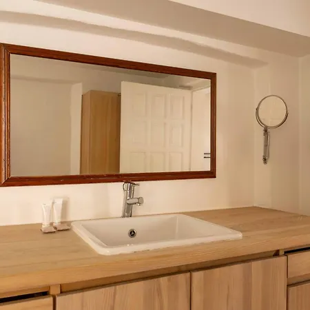 Charming 4br Duplex In Norrebro דירה