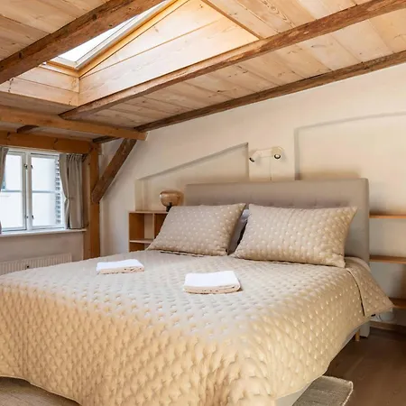 דירה Charming 4br Duplex In Norrebro *