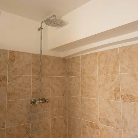 Charming 4br Duplex In Norrebro דירה