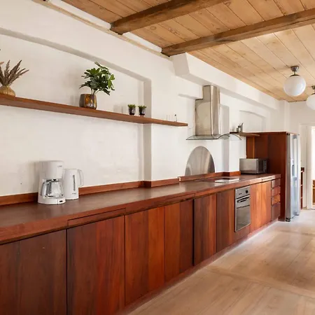 Lejlighed Charming 4br Duplex In Nørrebro København