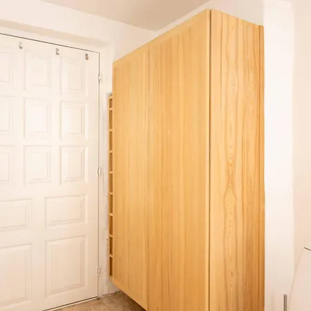 Charming 4br Duplex In Nørrebro * København