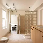Charming 4br Duplex In Norrebro Apartamento