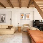 Apartamento Charming 4br Duplex In Norrebro Copenhaga