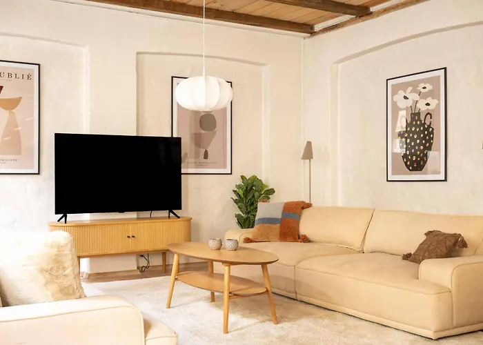 Charming 4br Duplex In Norrebro Copenhague