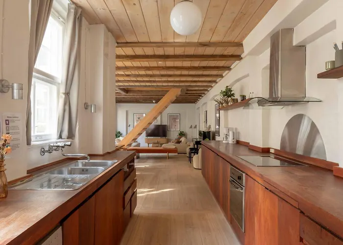 Charming 4br Duplex In Norrebro * Copenhague