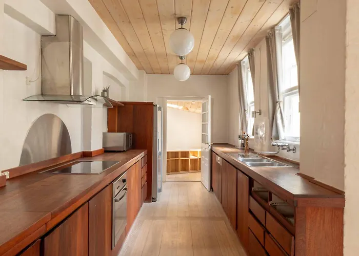 Appartement Charming 4br Duplex In Norrebro