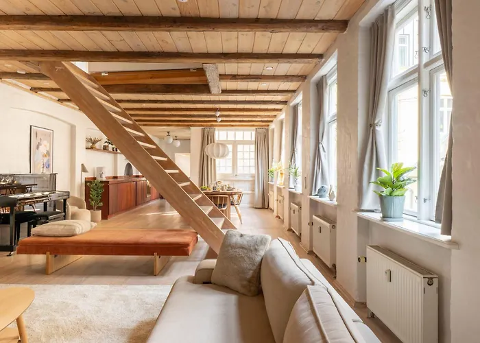 Charming 4br Duplex In Norrebro