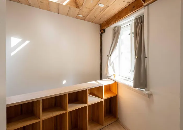 Charming 4br Duplex In Norrebro