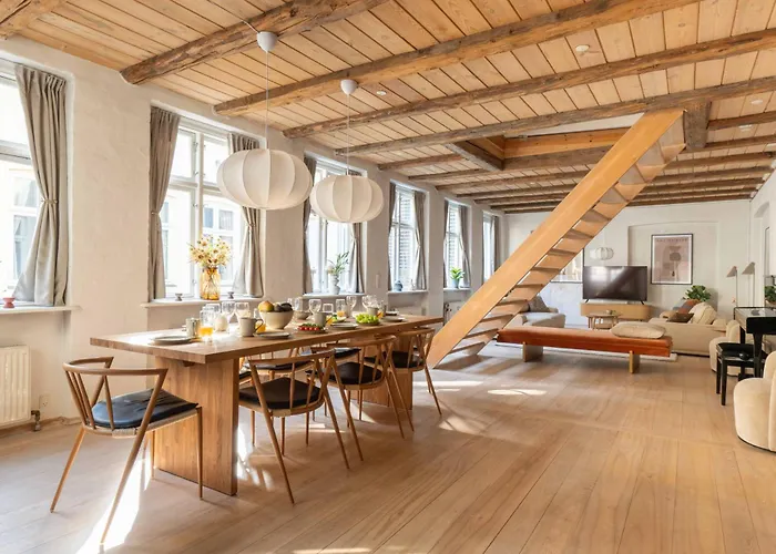 Charming 4br Duplex In Norrebro * Copenhague