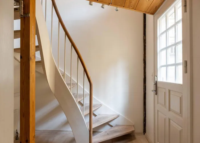 Charming 4br Duplex In Norrebro